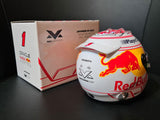 Max Verstappen 2023 Japan GP / Official Products 1/2 Helmet